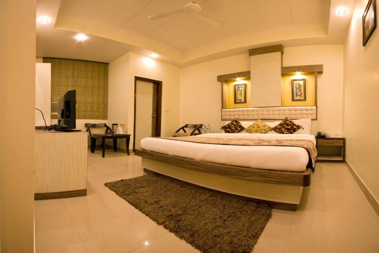 ניו דלהי The Aster Karol Bagh Homely Atmosphere מראה חיצוני תמונה
