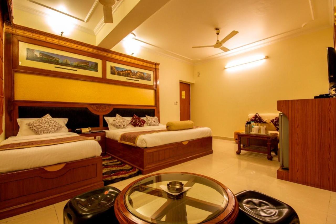 ניו דלהי The Aster Karol Bagh Homely Atmosphere מראה חיצוני תמונה