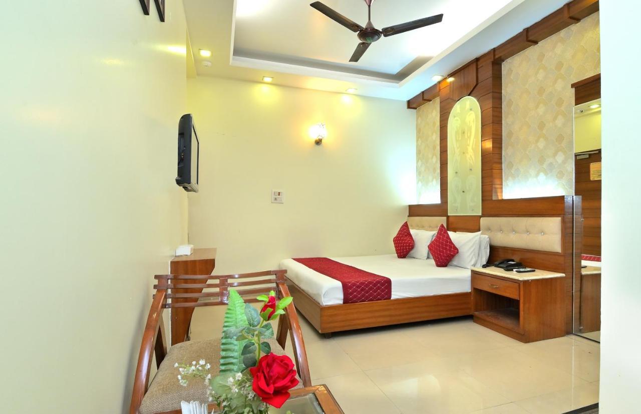 ניו דלהי The Aster Karol Bagh Homely Atmosphere מראה חיצוני תמונה
